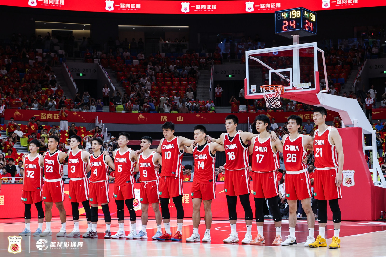 媒体人：中国男篮赢卡塔尔没问题 坚持了一夏天 这些人也不容易